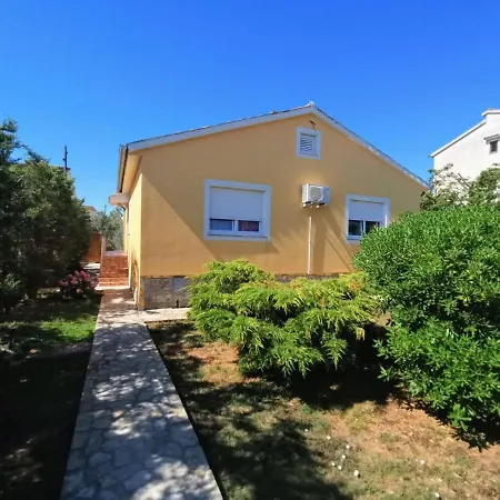 Istra With Jacuzzi Σπίτι διακοπών