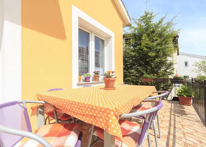 Σπίτι διακοπών Istra With Jacuzzi Μεντουλίν