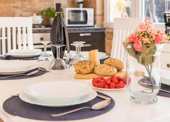 Σπίτι διακοπών Istra With Jacuzzi Μεντουλίν